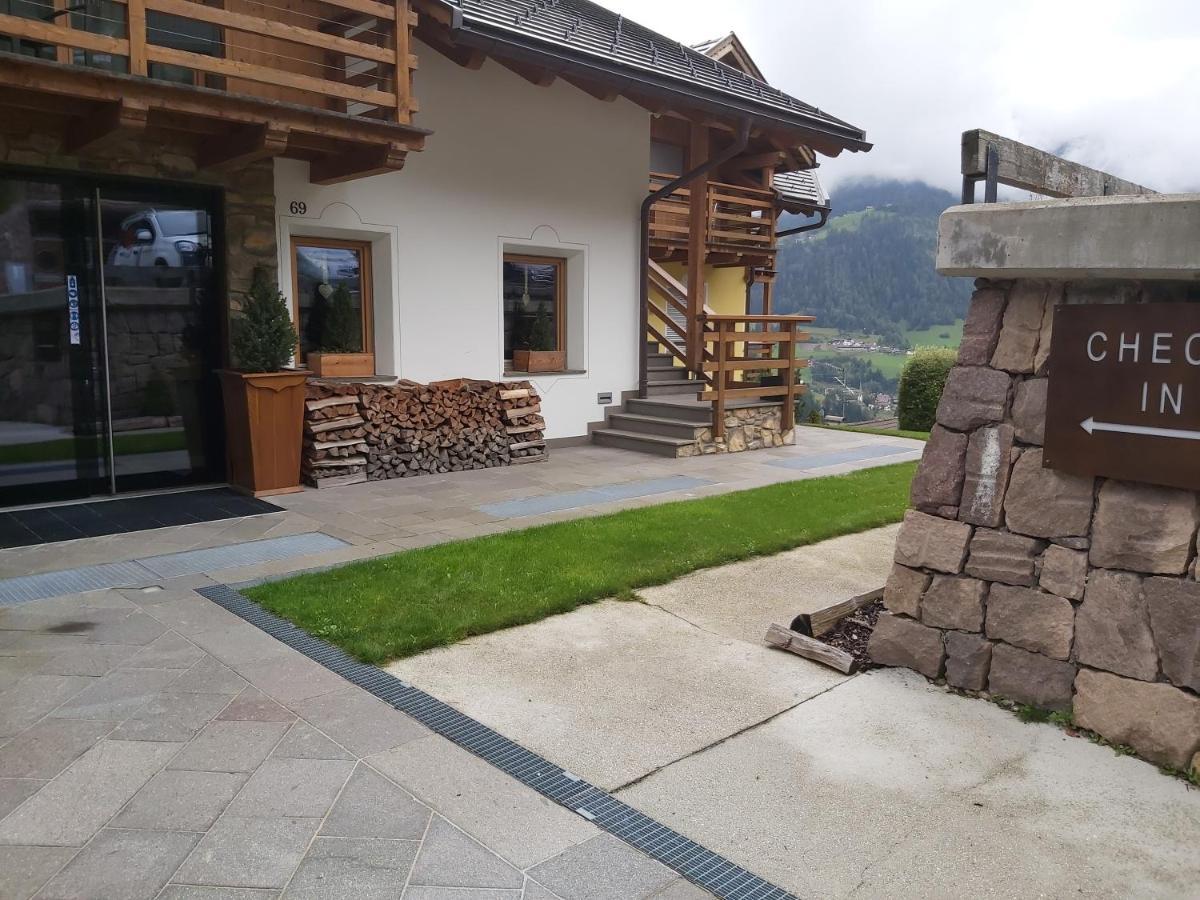 אורטיסיי Chalet Residence Alpinflair מראה חיצוני תמונה